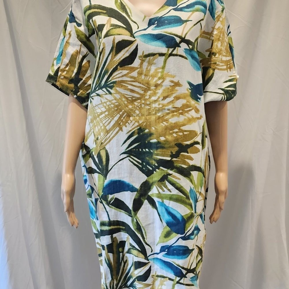 Chicos Shift Dress Womens Size 1/10 White Green‎ Tropical Linen Palm Leaf